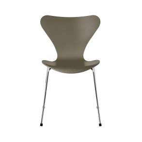 3107 Serie 7 Lakeret af Arne Jacobsen