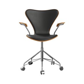 3217 Serie 7 | Forsidepolstret (Essential/klarlakeret)