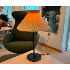 Le Klint bordlampe Model 334