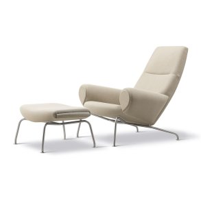Queen Chair inkl. skammel af Hans J. Wegner
