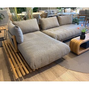 Sticks Platform havesofa med chaiselong fra Cane-line