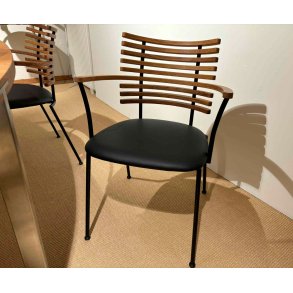 GM4106 Tiger med arm.