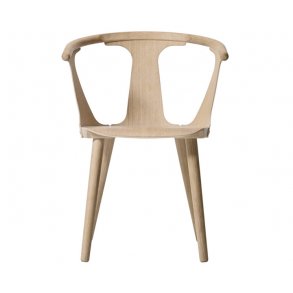 In Between SK1 (Olieret eg)